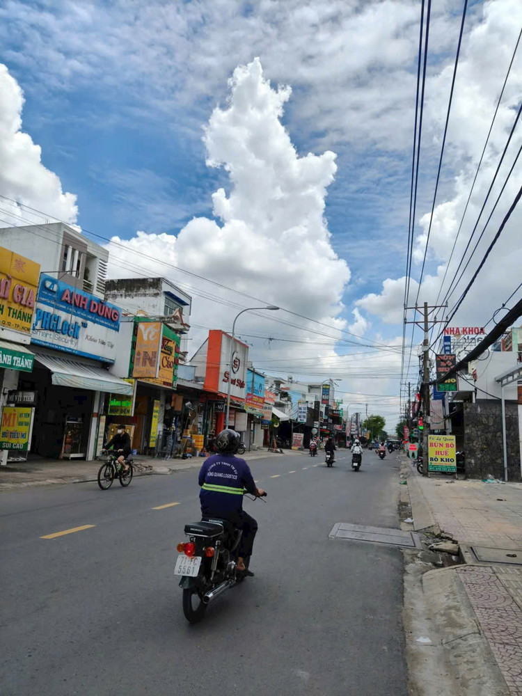 SIÊU PHẨM (5.15x45) MẶT TIỀN NGUYỄN ẢNH THỦ – TRUNG TÂM SẦM UẤT NHẤT HÓC MÔN