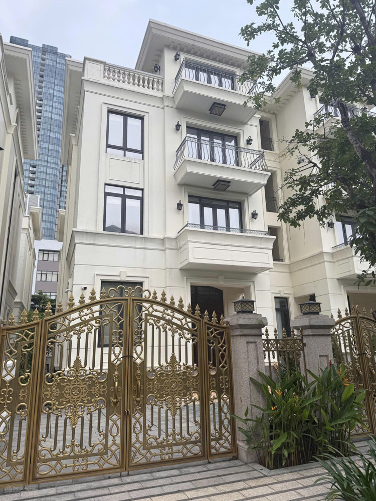 Song lập VIC Ba Son, giá tốt so với thị trường