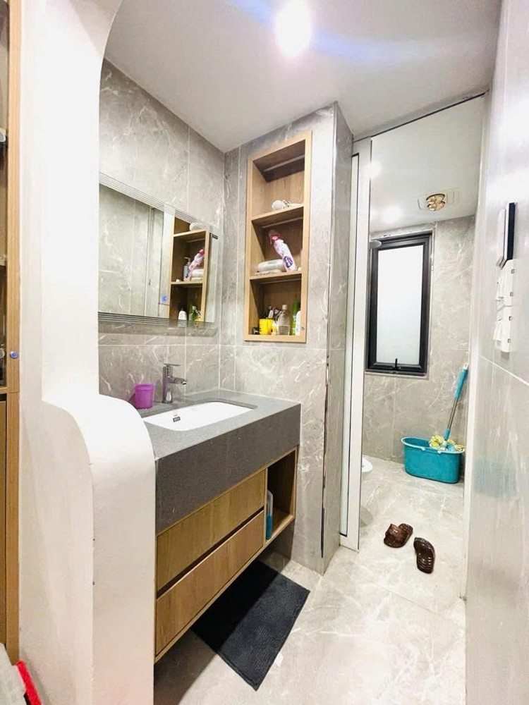 NHÀ SIÊU ĐẸP QUẬN CẦU GIẤY ĐƯỜNG LẠC LONG QUÂN - OTO TRÁNH - KINH DOANH 17 TỶ - 45M2