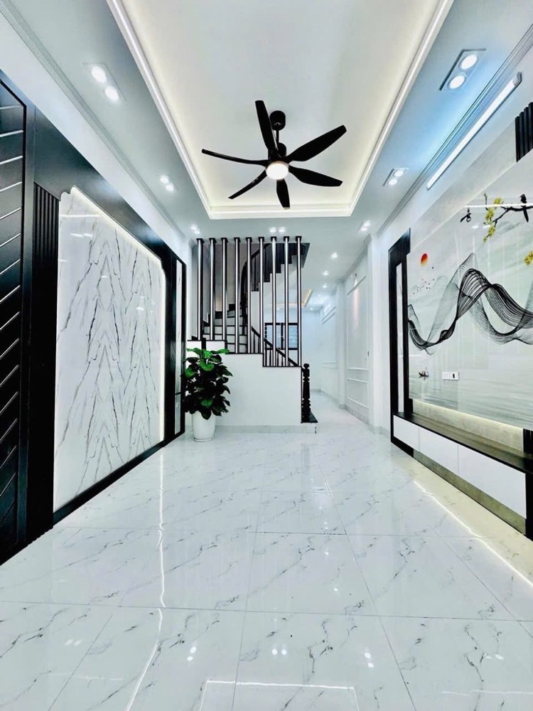 XUÂN LA DT 48M x4 TẦNG 12,5 TỶ,MẶT NGÕ THÔNG KINH DOANH NHỎ,Ô TÔ QUA NHÀ