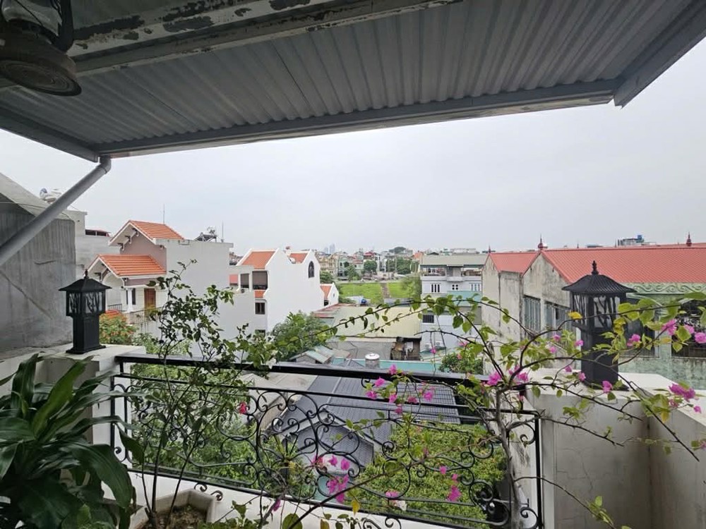 bán nhà khu vực Bồ Đề, 2 mặt ôtô, ngõ thông, gần trường quốc tế