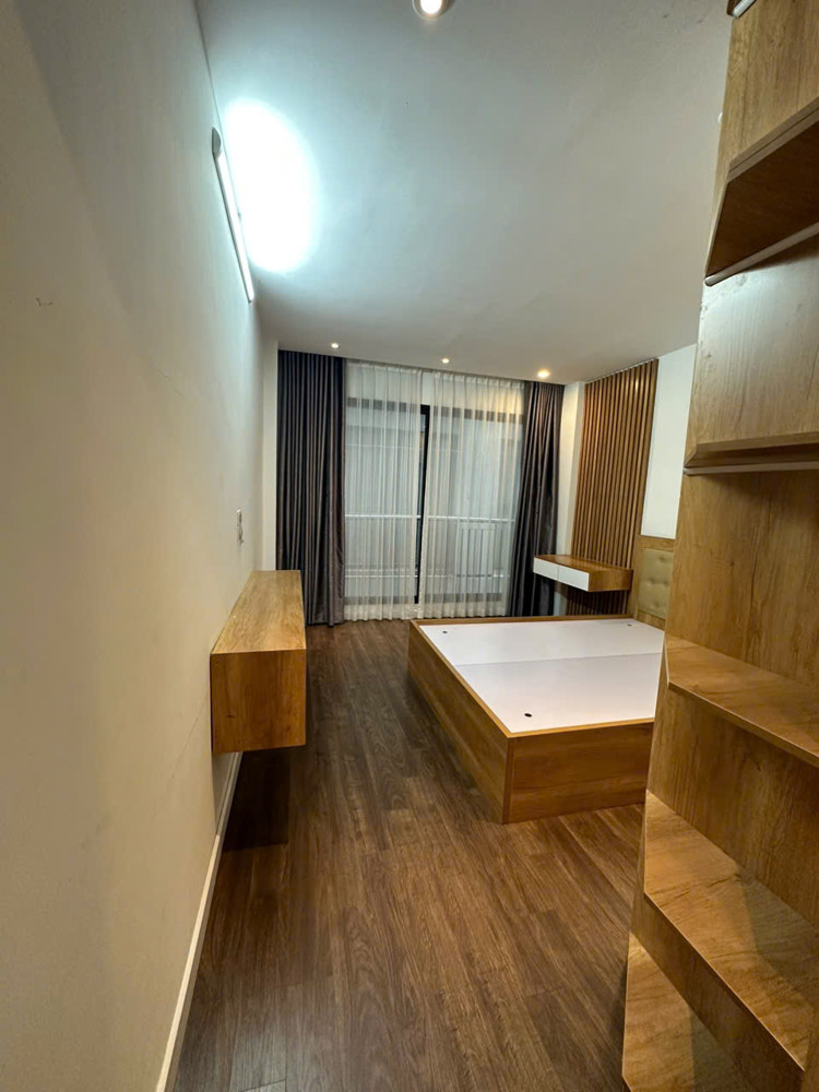 NHÀ ĐẸP NGỌC THỤY – 30M² – 5 TẦNG – FULL NỘI THẤT CAO CẤP