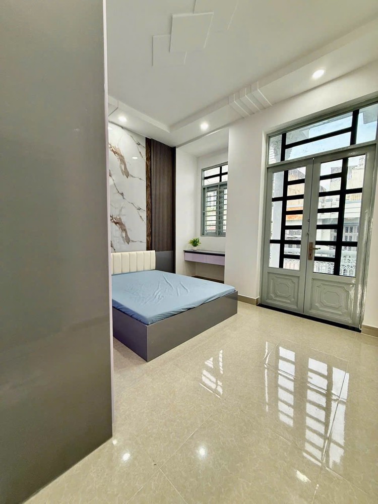 NHÀ 2 TẦNG MỚI ĐẸP 56 M2, KHU SẦM UẤT. HẺM XE HƠI MỘT TRỤC THẲNG ĐƯỜNG THỚI AN 13, PHƯỜNG THỚI AN,