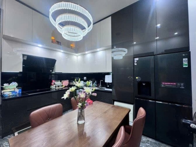 SIÊU PHẨM 2MT SƠN THỦY 8 – NHÀ VILLA 3 TẦNG CÓ GARAGE – GIÁ MỀM BẤT NGỜ