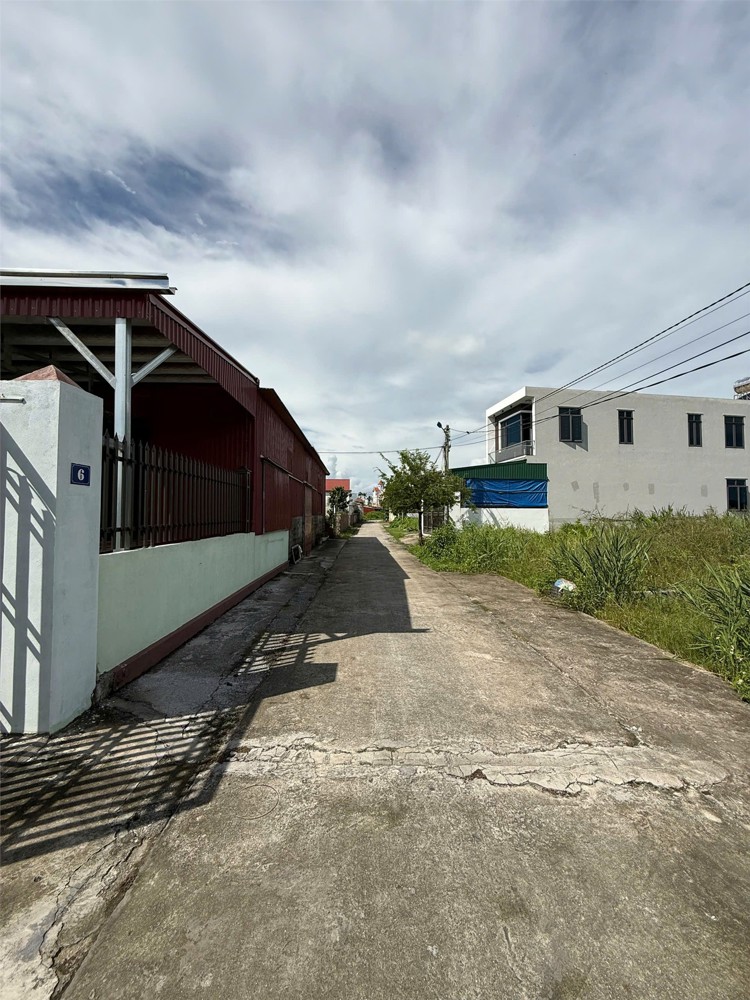 GIÁ HIẾM – LÔ 200M² BÀNG LA NGÕ 3.9M – GẦN CHỢ, GẦN TRƯỜNG – QUÁ ĐẸP ĐỂ Ở & ĐẦU TƯ – ZALO 0567 222