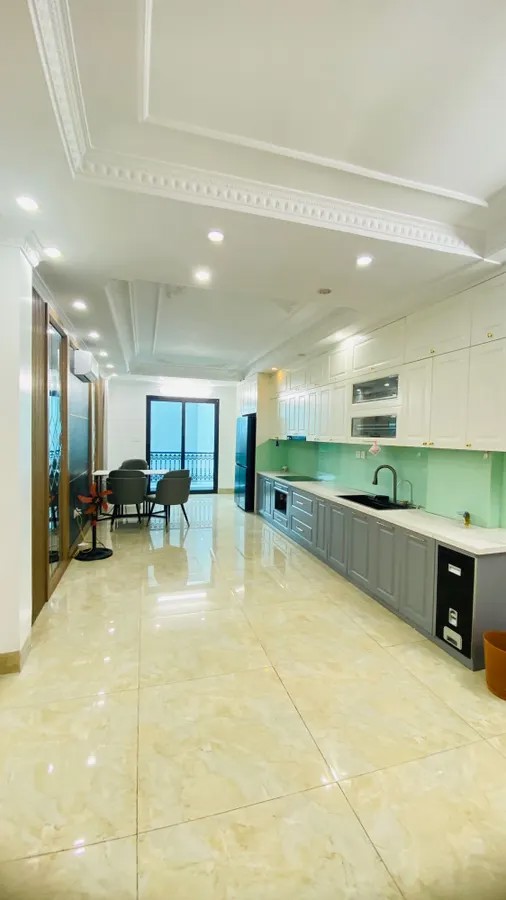 NHÀ ĐẸP KHU PHÂN LÔ QUÂN ĐỘI 918 Phúc Đồng 40m2 6 tầng 13.5 Tỷ Long Biên Hà Nội