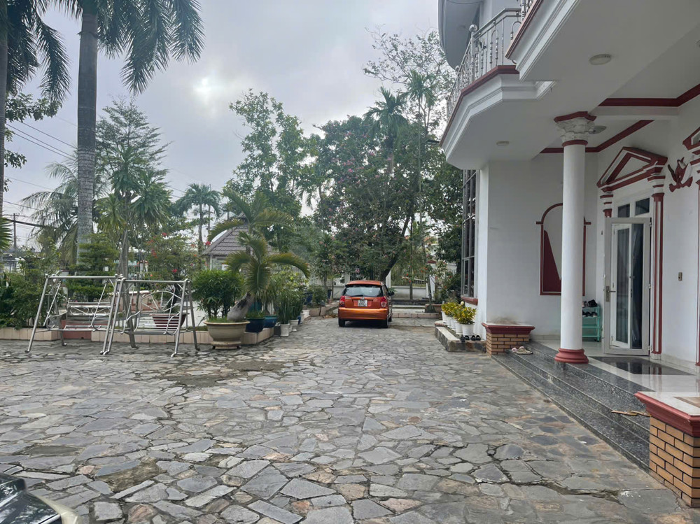 BIỆT THỰ DIỆN TÍCH KHỦNG (2.262M²) 2 MẶT TIỀN QUỐC LỘ 22, CỦ CHI – GIÁ CHỈ 21 TỶ