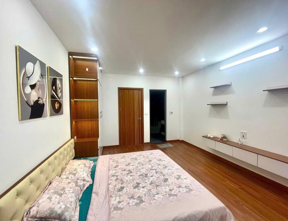 BÁN NHÀ VŨ TÔNG PHAN – 30M RA Ô TÔ TRÁNH – 37M² x 5 TẦNG – 3 PHÒNG NGỦ RỘNG – GIÁ 8,4 TỶ