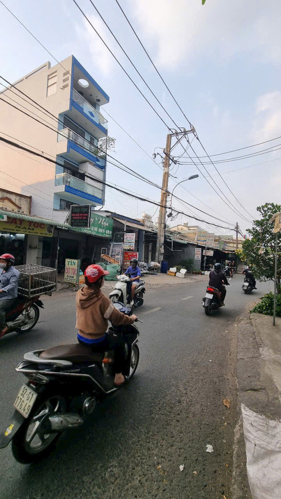 Bán nhà xưởng (9.79x16) đường nhựa 6m Tân Chánh Hiệp 16, Quận 12 CHỈ 7Đ