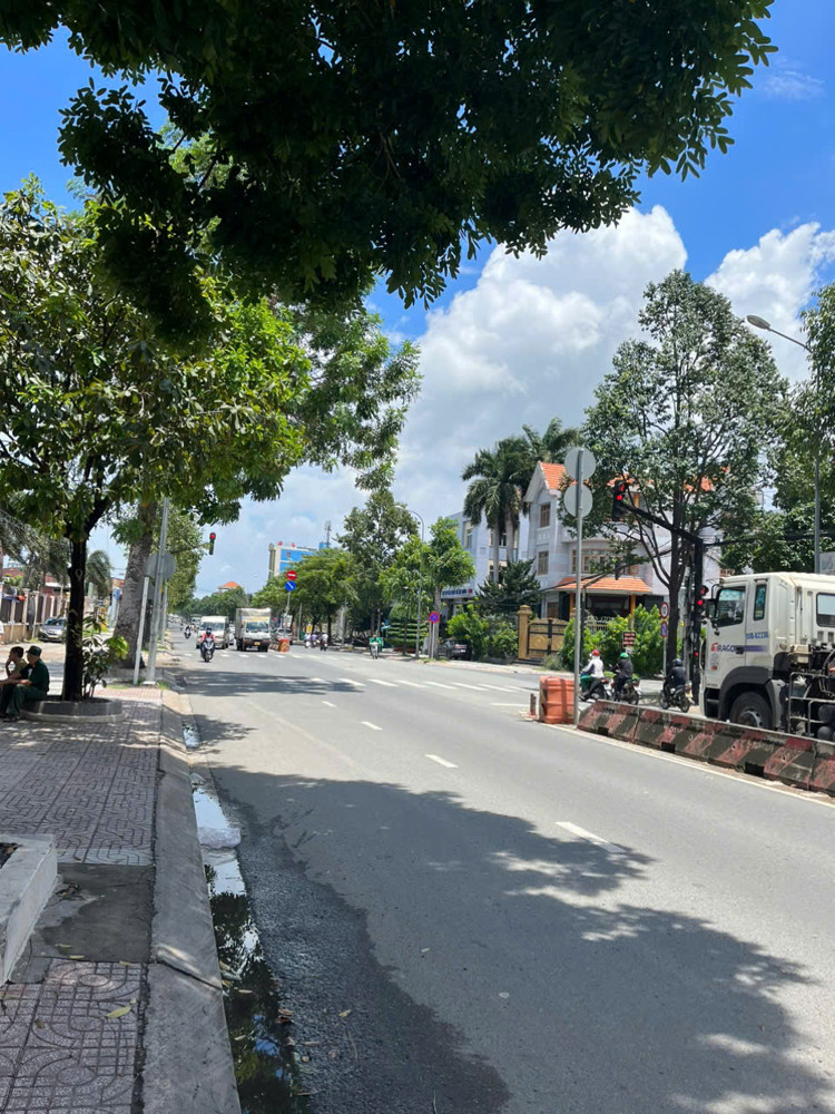 SIÊU PHẨM MẶT TIỀN LÊ VĂN KHƯƠNG, P. HIỆP THÀNH, Q12 
QUỸ ĐẤT KHỦNG 679m² THỔ CƯ