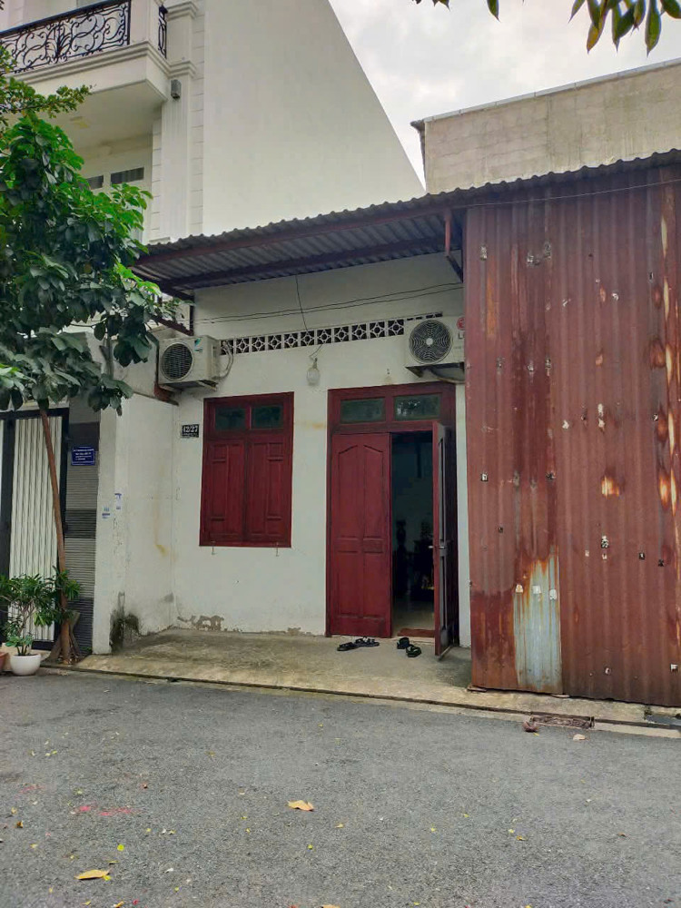 NHÀ XƯỞNG (9.8x16.5) HẺM 7M TÂN CHÁNH HIỆP 16, QUẬN 12  FULL THỔ CƯ – KHU NHÀ LẦU ĐẸP!