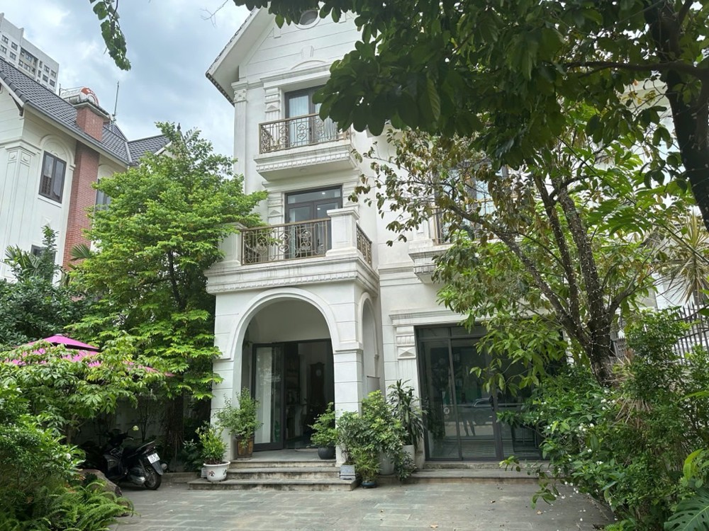 BÁN BT LÊ TRỌNG TẤN TÒA NHÀ 2 MẶT THOÁNG – VỊ TRÍ TRUNG TÂM KẾT NỐI ĐẠI LỘ – TIỀM NĂNG KHAI THÁC ĐỈN