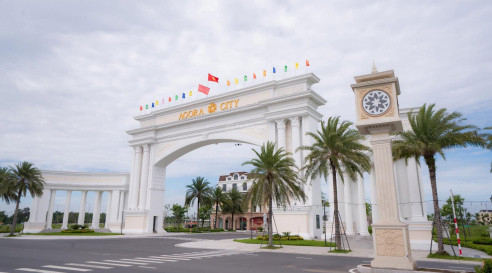 Sổ hồng trao tay những căn Nhà Phố 4 tầng Agora City 112m2 (7x18): 1,8 tỷ. Mr. Long 0931895958