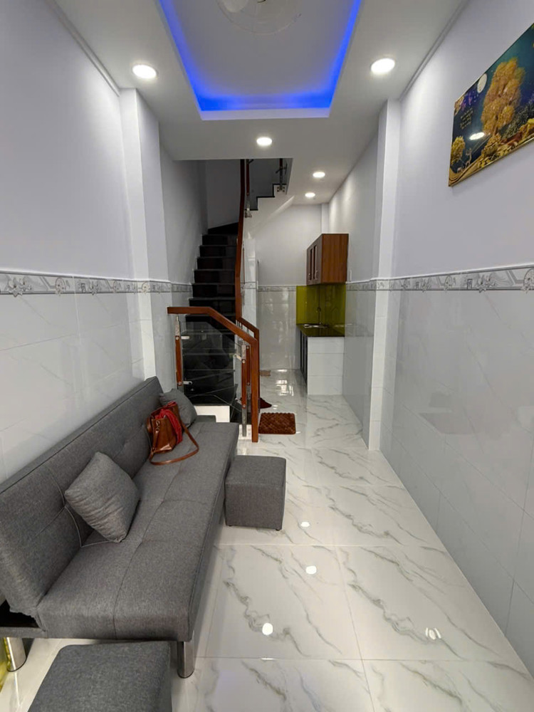 BÁN NHÀ MỚI 3 TẦNG – 2.75 TỶ – NI SƯ HUỲNH LIÊN, P.10 TÂN BÌNH