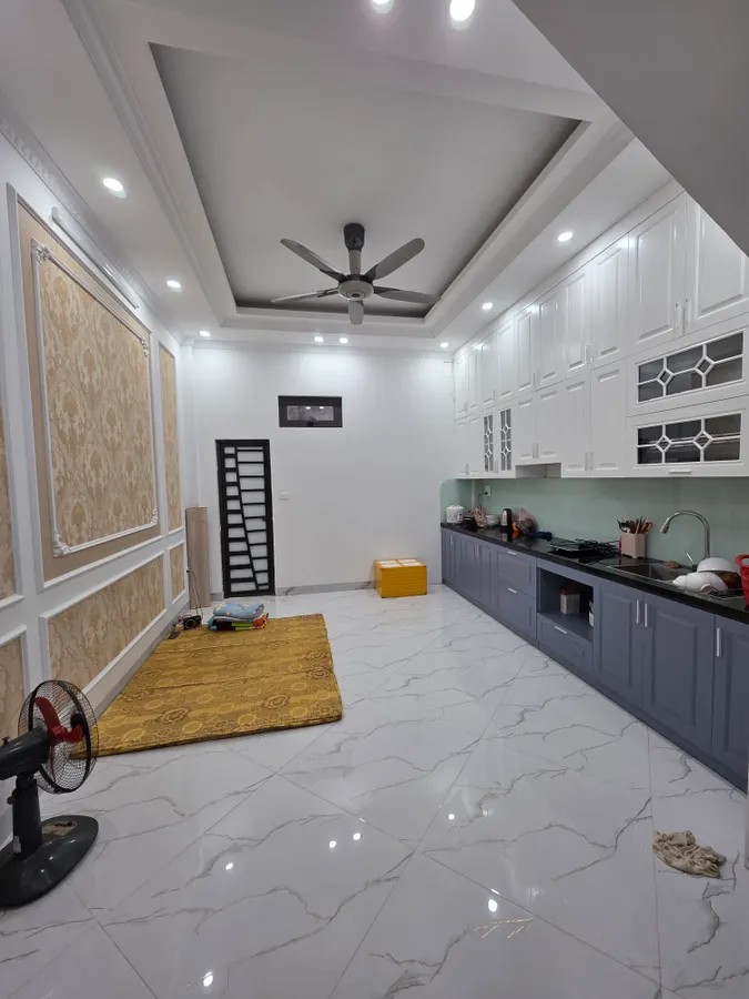 BÁN NHÀ MƠI FULL NỘI THẤT 2 THOÁNG Chu Huy Mân 62m2 X 5 Tầng X 8.6 Tỷ Long Biên Hà Nội