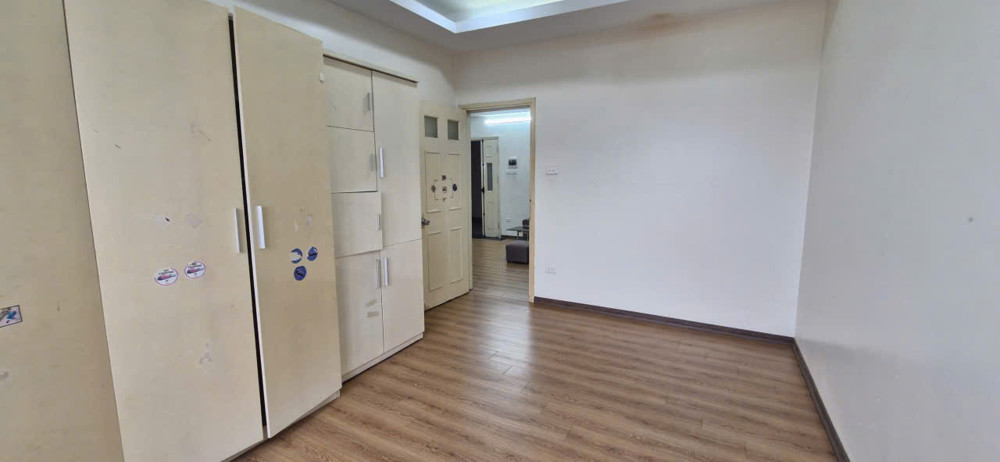 Cần bán chung cư 230 Lạc Trung – diện tích 103 m², tầng trung, giá 8.5 tỷ SĐCC