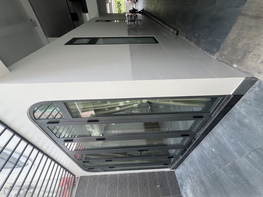 🌟 CHDV 5 TẦNG – OTO ĐẬU TRƯỚC CỬA
THU NHẬP KHỦNG 800TR/NĂM – BÙI VĂN BA, Q7