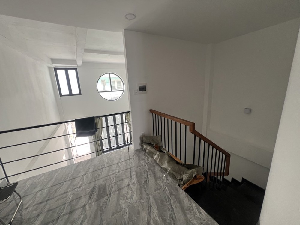 🌟 CHDV 5 TẦNG – OTO ĐẬU TRƯỚC CỬA
THU NHẬP KHỦNG 800TR/NĂM – BÙI VĂN BA, Q7