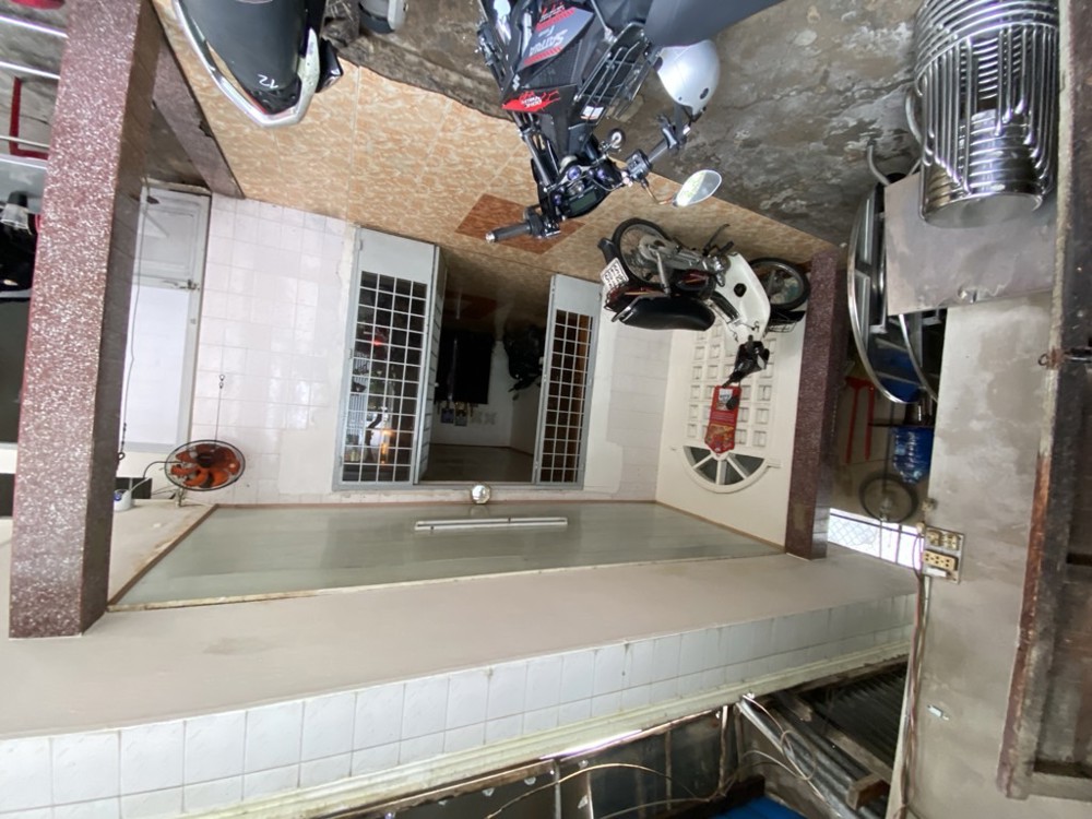 💥 HIẾM CÓ – ĐẤT LỚN QUẬN 7,  8.6 × 30M
Ô TÔ VÀO NHÀ – CHỈ 80 TRIỆU/M² 💥