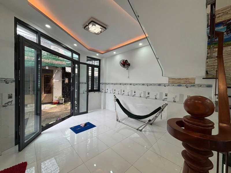 Chỉ 4,292 Tỷ Nhà Lô Góc Mới Xây Đường 26/3–52M2–Giáp Tân Phú Gần AEON