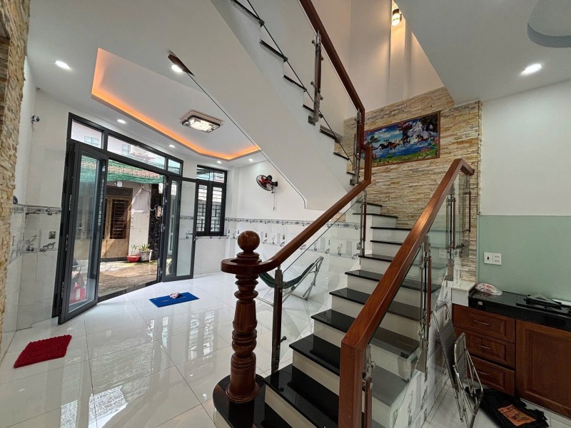 Chỉ 4,292 Tỷ Nhà Lô Góc Mới Xây Đường 26/3–52M2–Giáp Tân Phú Gần AEON