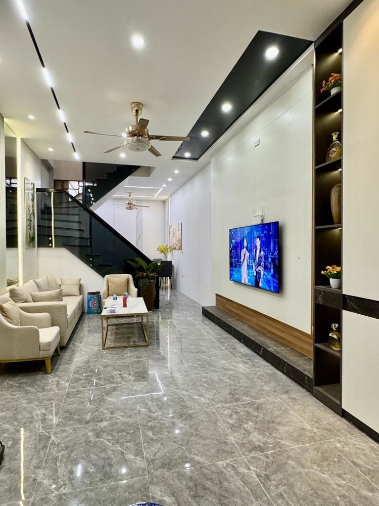 PHÂN LÔ THANH XUÂN, NHÀ ĐẸP Ô TÔ VÀO NHÀ NỘI THẤT XỊN, 42M2 X 5 TẦNG 15.88 TỶ