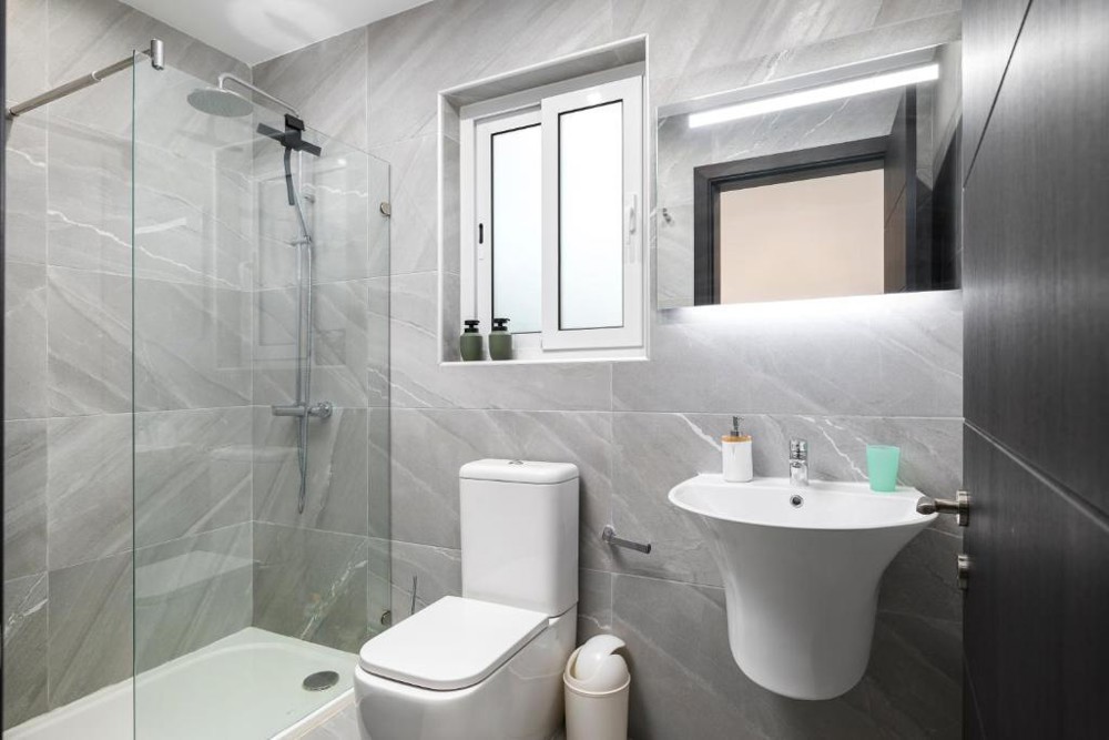 Bán nhà Hà Trì Hà Đông 35m chỉ 6 TỶ, gần đường oto