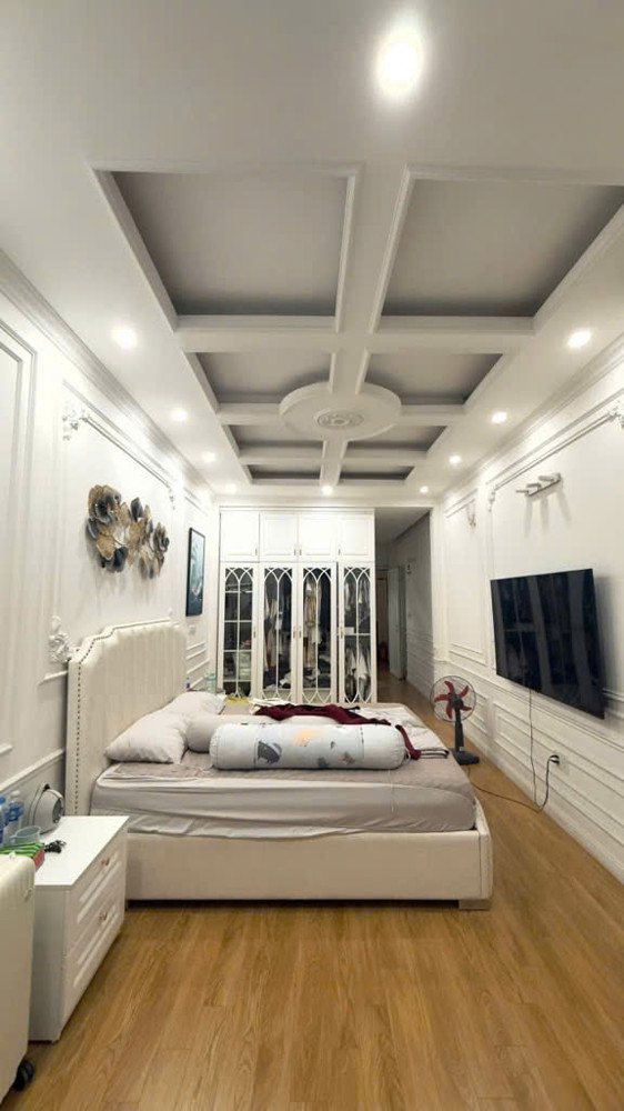 🔥🔥BÁN NHÀ ĐỊNH CÔNG  48M * 4 Tầng *11.65 tỷ Thương lượng mạnh- Ô TÔ ĐỖ CỬA - FULL NỘI THẤT ĐẲNG