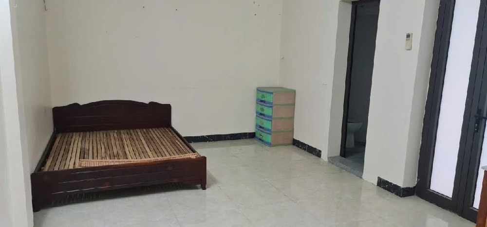 BÁN NHÀ LA NỘI - XÂY CHẮC CHẮN - Ô TÔ TẢI TRÁNH NHAU - KINH DOANH SẦM UẤT - HÀNG XÓM KĐT - GẦN TRƯỜN