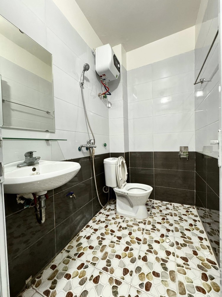 BÁN NHÀ ĐA SỸ HÀ ĐÔNG 35M CHỈ NHỈNH 6 TỶ 10M RA Ô TÔ