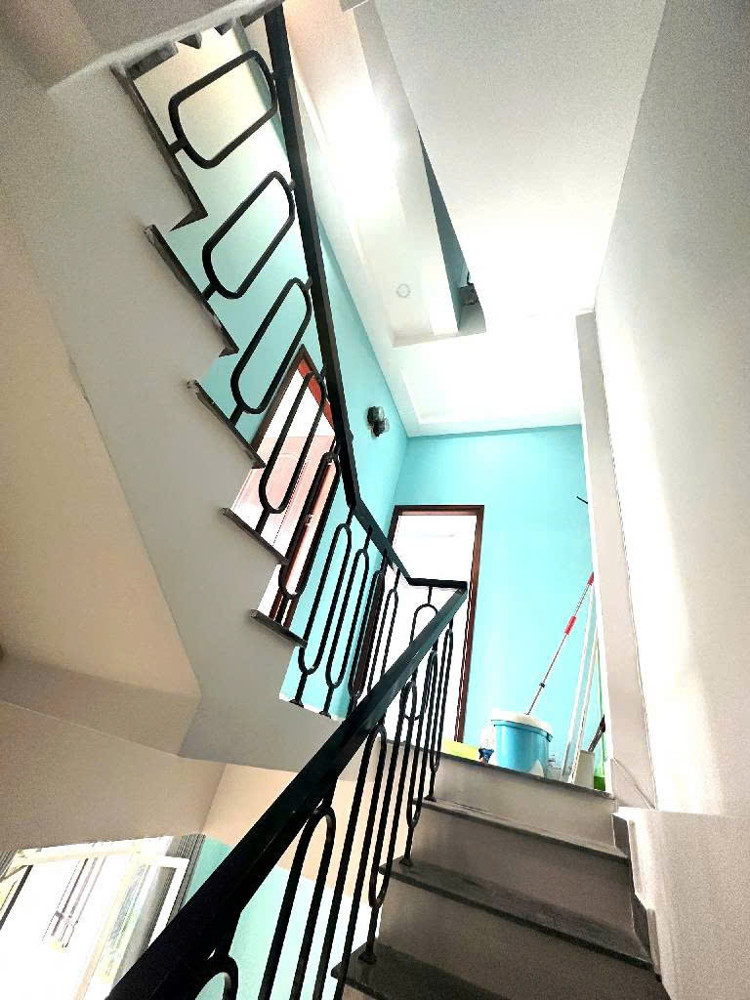 Căn góc 2 mặt tiền đẹp đường Trường Lưu,Long Trường,Quận 9🌷nhỉnh 7ty
- Diện tích 73m ngang 7.5 x