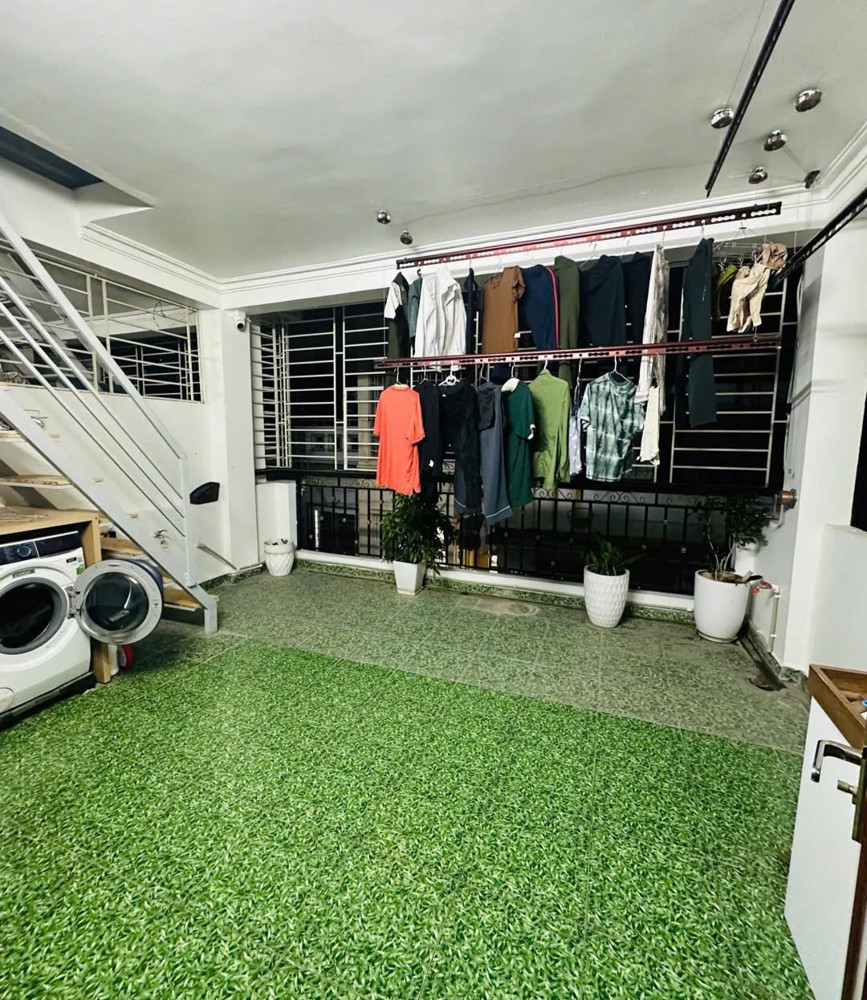 BÁN NHÀ LẠC LONG QUÂN, GARA Ô TÔ, NHÀ ĐẸP DÂN XÂY, NỘI THẤT SANG XỊN – 45M2, 5T, NHỈNH 17 TỶ