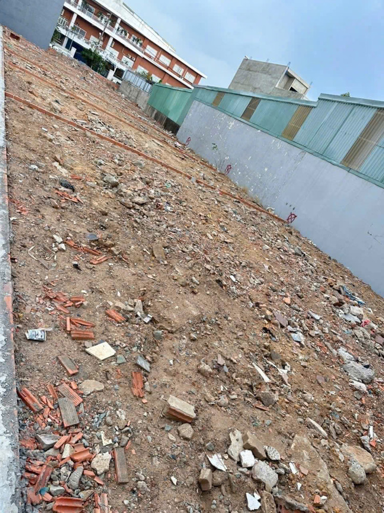 Bán 112m² đất Dĩ An,giáp Linh Xuân,SHR đường ô tô,giá cực kì rẻ