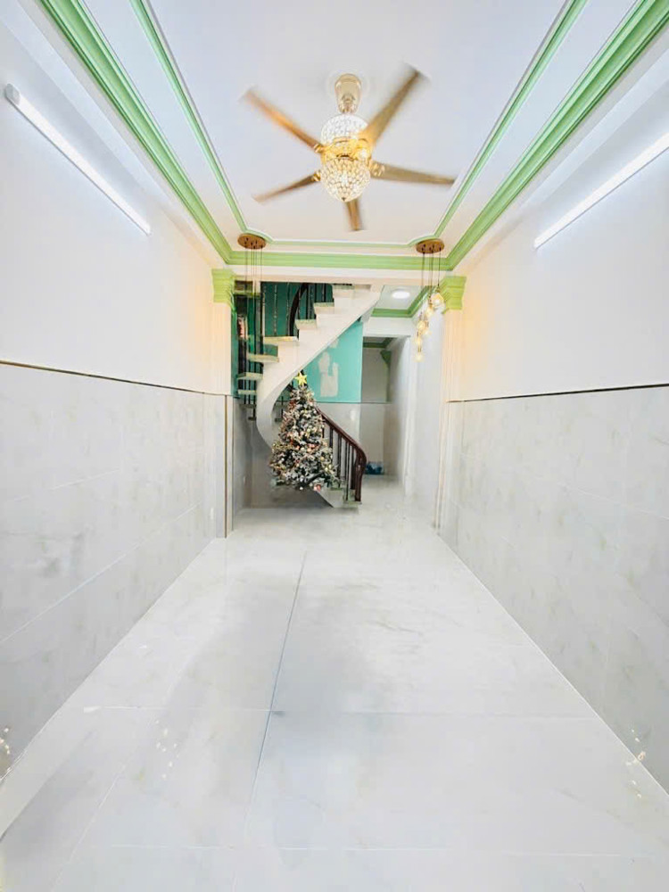 Nhà bán Quận 10 – HXH Ngay Lý Thái Tổ - 3/2 - vị trí trung tâm