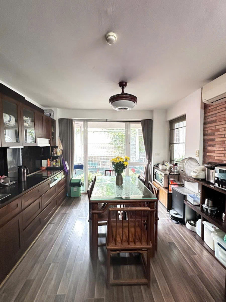 CỰC HIẾM - CỰC PHẨM TÂY HỒ - LÔ GÓC - NỞ HẬU - TOÀ APARTMENT 6 T- THANG MÁY - 10M Ô TÔ Đặng Thai