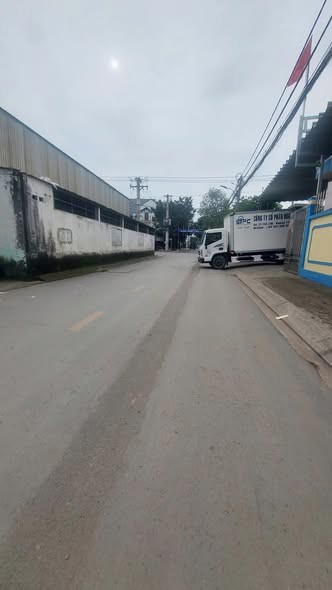 Bán nhà mặt tiền 12x22m giá 16 tỷ Đường Thới An 8