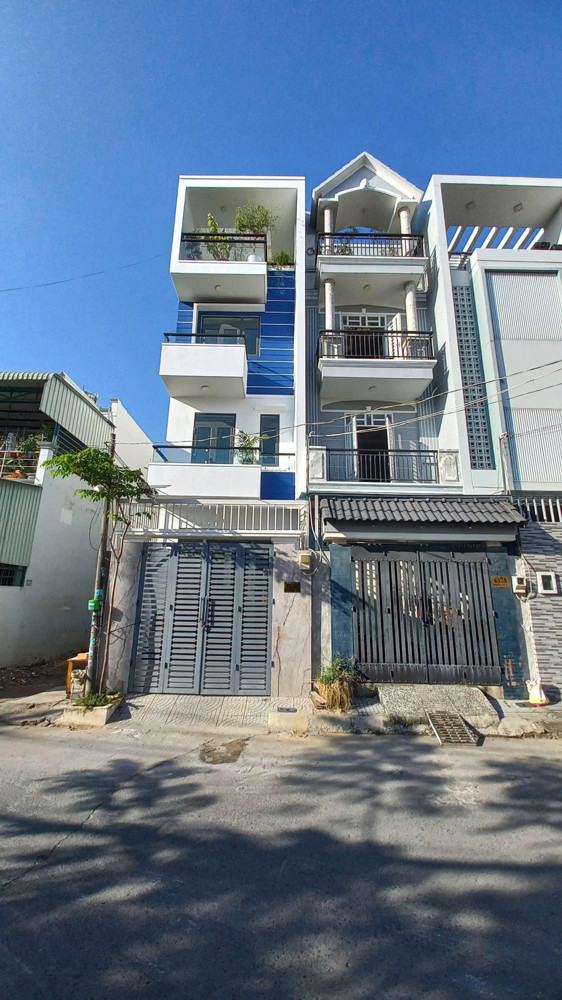 Bán Nhà 4 Lầu Hẻm Xe Hơi 8M Số 4 Đường Số 3, Phường Hiệp Bình Phước, Thành Phố Thủ Đức