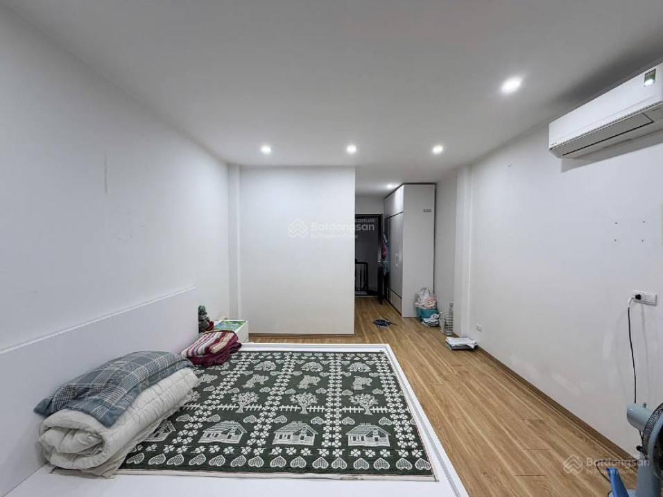 BÁN NHÀ CỔ NHUẾ - GẦN NHIỀU TRƯỜNG HỌC CÁC CẤP - TIỆN ÍCH NHIỀU - DT 36M2 - GIÁ 8,9 TỶ