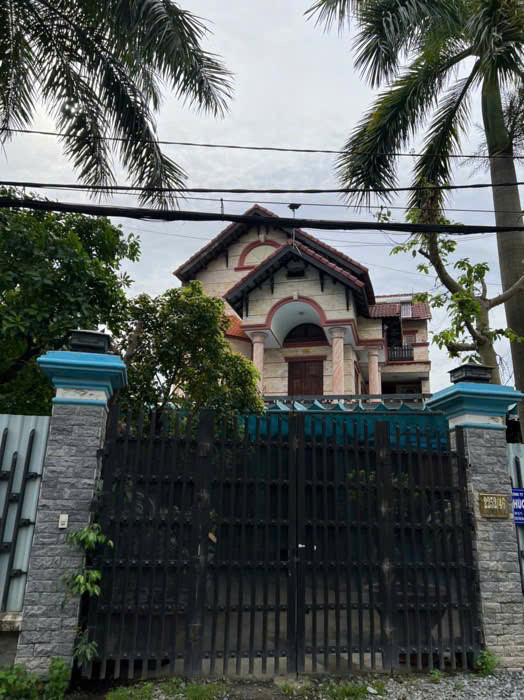 BIỆT THỰ SÂN VƯỜN “ĐẠI GIA” (19.8x25) MẶT TIỀN ĐƯỜNG NGAY CÔNG VIÊN PHẦN MỀM QUANG TRUNG