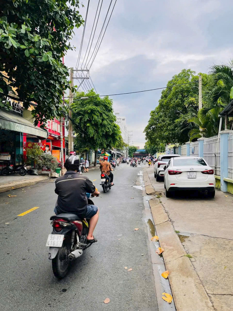 TÒA NHÀ MẶT TIỀN HIỆP THÀNH 31 – ĐỐI DIỆN TRƯỜNG NGUYỄN TRÃI – DÒNG TIỀN 90TR/THÁNG