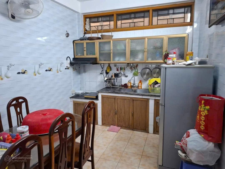 BÁN NHÀ MẶT NGÕ NGUYỄN HOÀNG TÔN, GẦN KĐT CIPUTRA, DT 36M2, MT 4.5M, GIÁ 10.6 TỶ