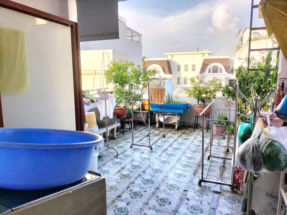 Nhà mới 54m2 Bông Sao P5Q8, Giá : 5.6 Tỷ (T/L)