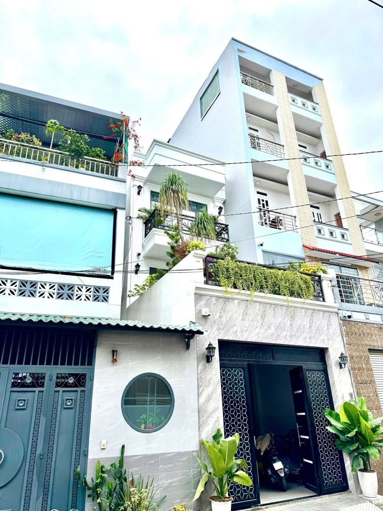 4.3❌17m, BÁN NHÀ 3 TẦNG, ĐƯỜNG 12M, NGUYỄN VĂN KHỐI,P8 GÒ VẤP, 11 TỶ NHỈNH