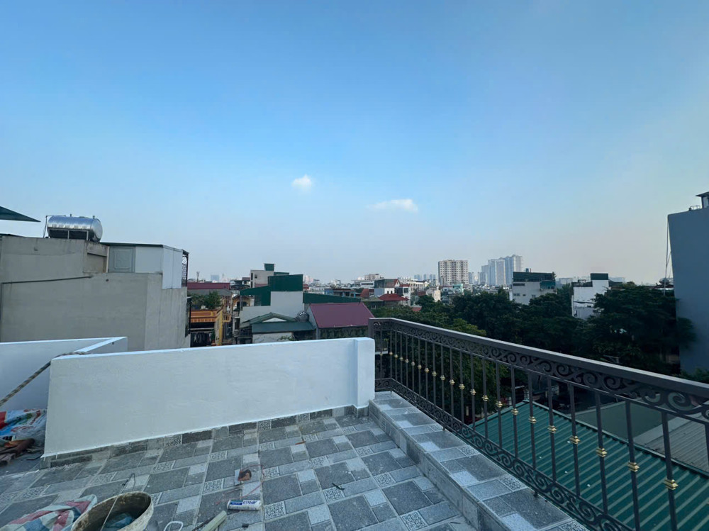 BÁN NHÀ HOÀNG ĐẠO THÀNH - CỰC PHẨM CÁCH Ô TÔ CHỈ 2 NHÀ 5 TẦNG MỚI ĐẸP GIÁ 6,7 TỶ