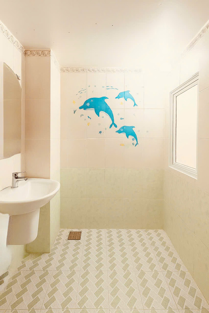 NHÀ BÁN TÂN BÌNH – MỚI ĐẸP – GẦN CHỢ VẢI – LẠC LONG QUÂN – 5 TẦNG BTCT – 46M2