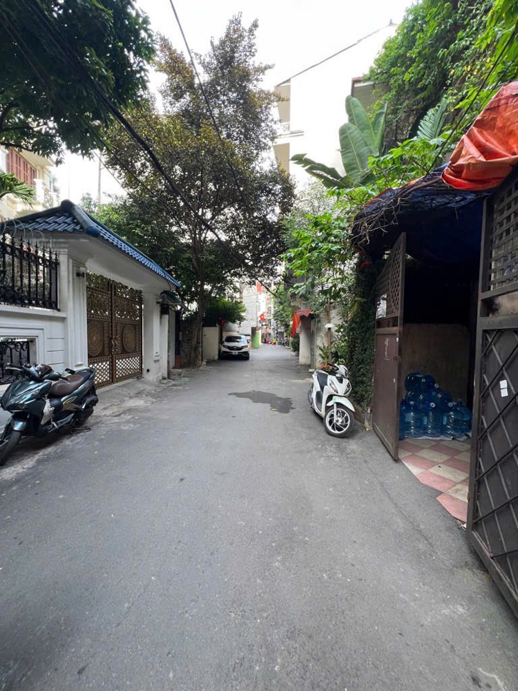 BÁN NHÀ PHÂN LÔ LÊ TRỌNG TẤN - SỔ ĐỎ NỞ HẬU 70M  X 4 TẦNG  GIA ĐÌNH TỰ XÂY GIÁ 16 TỶ