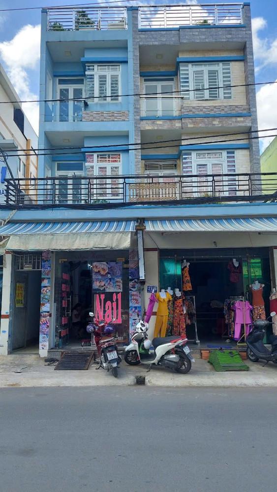 BÁN GẤP – CẶP NHÀ 2 LẦU + 7 PHÒNG TRỌ (8x30m) THU NHẬP ỔN ĐỊNH – MẶT TIỀN HIỆP THÀNH 17, Q.12