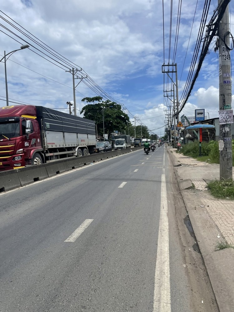 Bán Đất 2 Mặt Tiền 33X77m Giá 12 Triệu/m2 Đường Nguyễn Văn Bứa