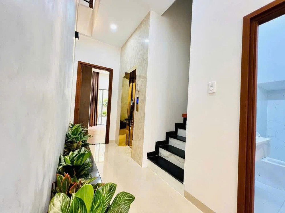 SIÊU PHẨM NHÀ PHỐ THANG MÁY (5X26) – MẶT TIỀN HIỆP THÀNH 18 – Q12 GIÁ ĐẦU TƯ