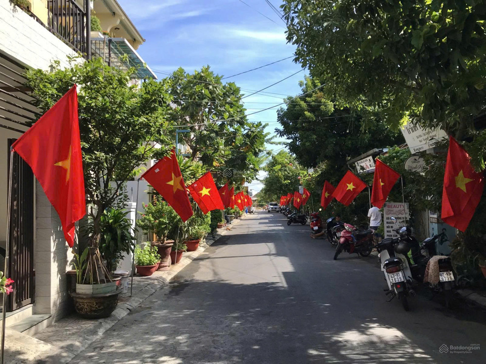 Bán đất mặt đường Lê Thánh Tông chính chủ